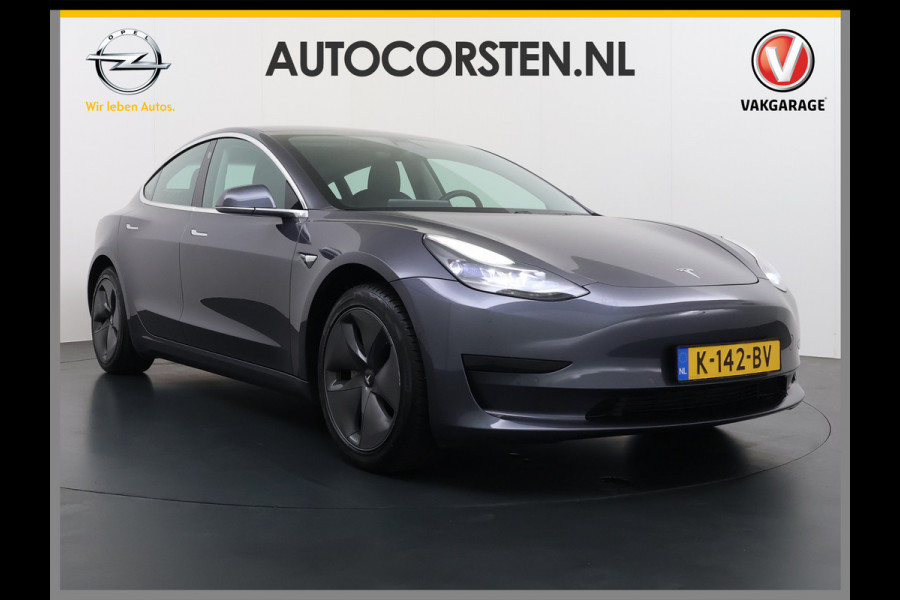 Tesla Model 3 RWD SR plus 325PK SOH 93% LFP Accu Lmv 18" AutoPilot Leder Panoramadak Adaptive-Cruise Camera's Elektr.-Stuur+Stoelen+Spiegels+G Navi LED DAB Voorverwarmen interieur via App Keyless One-Pedal-Drive Origineel Nederlandse auto Fabrieksgarantie op Accu en Motor tot 5-12-2028/160.000km