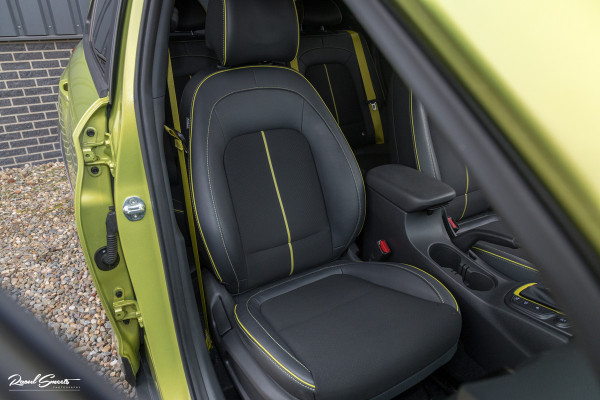 Hyundai Kona 1.6 T-GDI Fashion | Afn. Trekhaak | 18 Inch | Cruise control | Apple carplay |