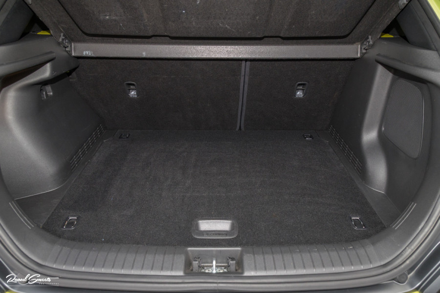 Hyundai Kona 1.6 T-GDI Fashion | Afn. Trekhaak | 18 Inch | Cruise control | Apple carplay |