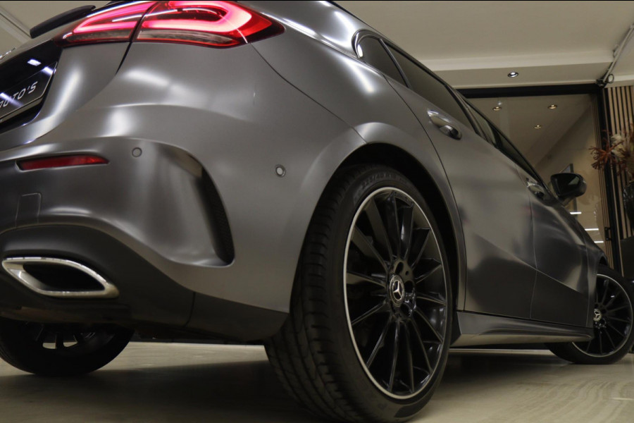 Mercedes-Benz A-Klasse 200 AMG-LINE NAP/PANO/HUD/STOELV/CARPLAY/ACC/BOMVOL