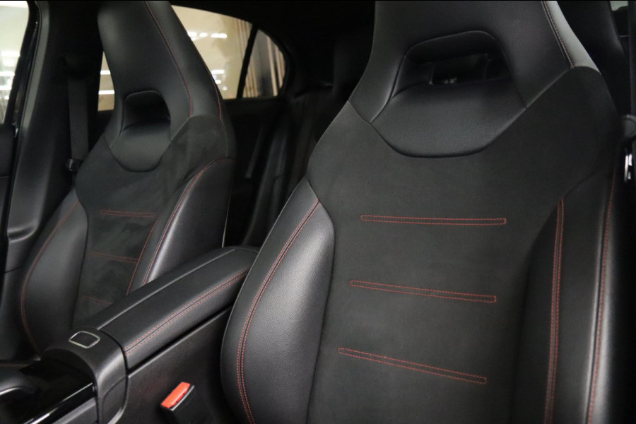 Mercedes-Benz A-Klasse 200 AMG-LINE NAP/PANO/HUD/STOELV/CARPLAY/ACC/BOMVOL