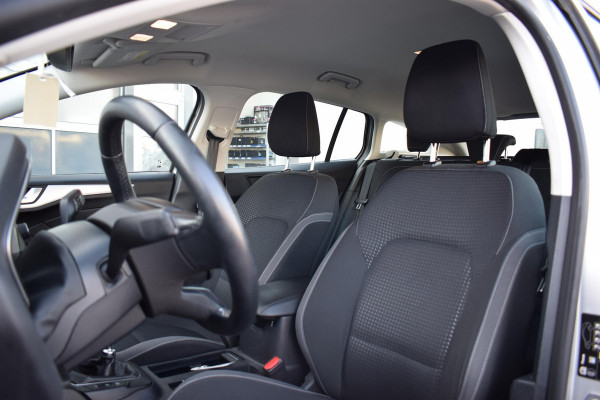 Ford FOCUS Wagon 1.0 EcoBoost Trend Edition Business | Trekhaak | Apple CarPlay | Climate | Cruise