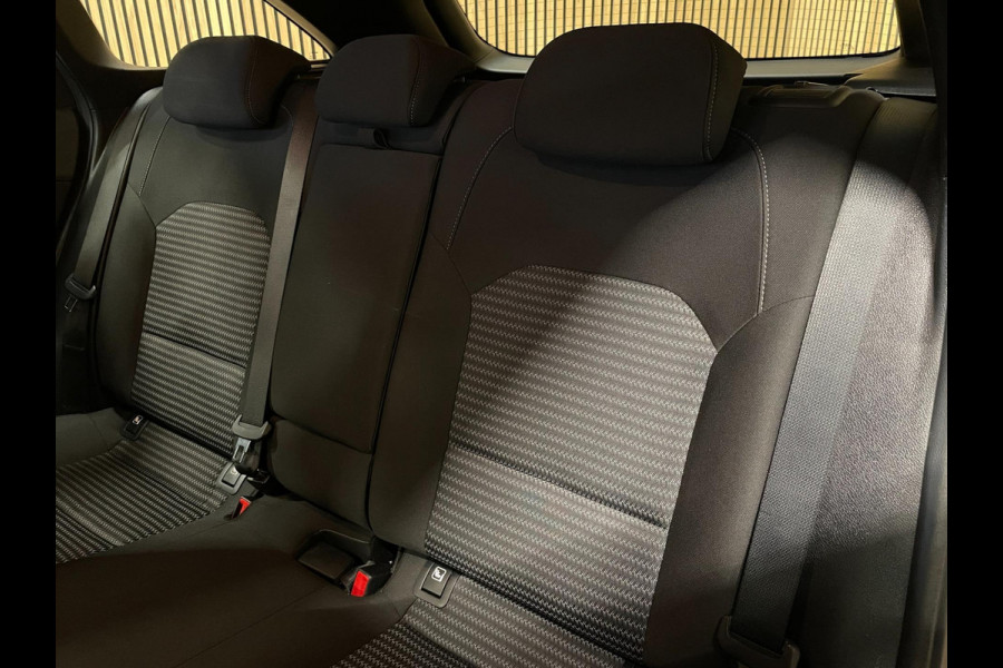 Kia Ceed Sportswagon 1.0 T-GDi MHEV DynamicLine|120PK|AUTOMAAT|APPLE CARPLAY|ANDROID AUTO|CAMERA|CLIMATE,CRUISE CTRL|NL-AUTO|NAP|