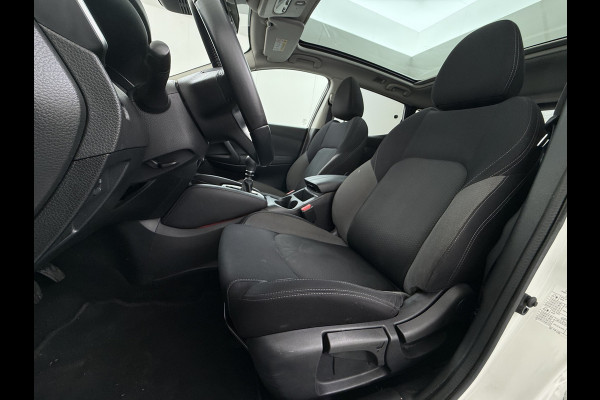 Nissan QASHQAI 1.3T 141PK Panoramadak Trekhaak 360°Camera Apple Carplay Android Auto Navio Ecc DIG-T N-Connecta Cruise control Dab Lmv 18" Bluetooth Led Verkeersbord detectie Regensensor Rijstrooksensor Keyless 1.300KG Trekgewicht Euro 6
