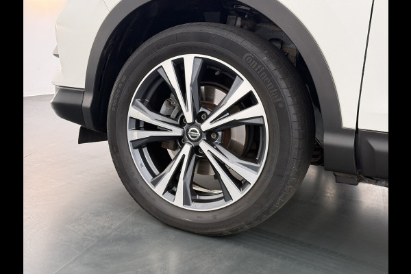 Nissan QASHQAI 1.3T 141PK Panoramadak Trekhaak 360°Camera Apple Carplay Android Auto Navio Ecc DIG-T N-Connecta Cruise control Dab Lmv 18" Bluetooth Led Verkeersbord detectie Regensensor Rijstrooksensor Keyless 1.300KG Trekgewicht Euro 6