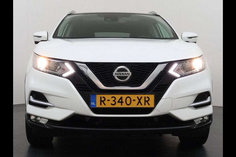 Nissan QASHQAI 1.3T 141PK Panoramadak Trekhaak 360°Camera Apple Carplay Android Auto Navio Ecc DIG-T N-Connecta Cruise control Dab Lmv 18" Bluetooth Led Verkeersbord detectie Regensensor Rijstrooksensor Keyless 1.300KG Trekgewicht Euro 6