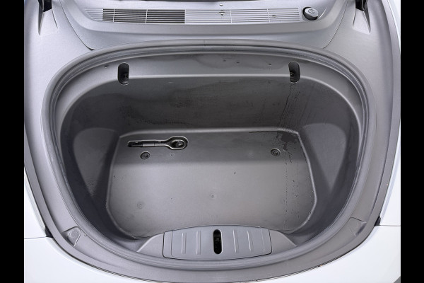 Tesla Model 3 RWD SR plus 325PK SOH 90% LFP Accu Lmv 19" AutoPilot Leder Panoramadak Adaptive-Cruise Camera's Elektr.-Stuur+Stoelen+Spiegels+G Navi LED DAB Voorverwarmen interieur via App Keyless One-Pedal-Drive 1e Eigenaar Origineel Nederlandse Auto Fabrieksgarantie op motor en accu tot 05-12-2028/160.000km