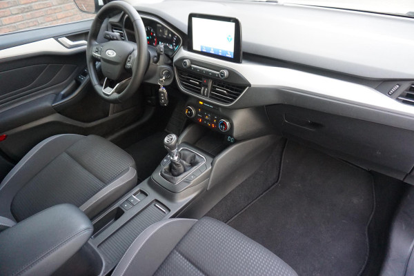 Ford Focus 1.0 EcoB.125PK Business/WinterPack/Camera/1e Eig./ November 2021