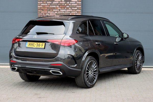 Mercedes-Benz GLC 300e 4MATIC AMG Line | Distronic | Panoramadak | Trekhaak | Memory | Burmester | Verwarmd Stuurwiel | Digital Light | Surround Camera | Keyless Go | Dodehoekassistent |