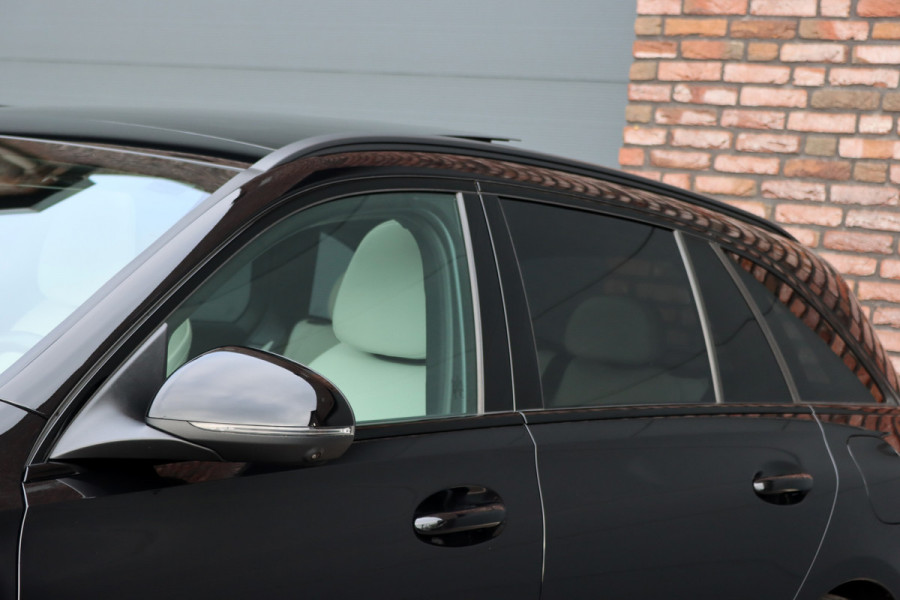 Mercedes-Benz C-Klasse Estate 300 e AMG Line | Distronic+ | Panoramadak | Memory | Stoelverwarming/-ventilatie | Verwarmd Stuurwiel | HUD | Leder | Digital Light | Surround Camera |