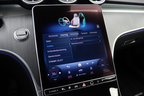 Mercedes-Benz C-Klasse Estate 300 e AMG Line | Distronic+ | Panoramadak | Memory | Stoelverwarming/-ventilatie | Verwarmd Stuurwiel | HUD | Leder | Digital Light | Surround Camera |