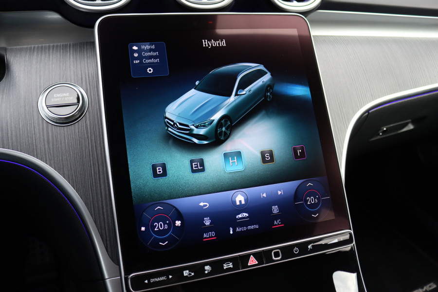 Mercedes-Benz C-Klasse Estate 300 e AMG Line | Distronic+ | Panoramadak | Memory | Stoelverwarming/-ventilatie | Verwarmd Stuurwiel | HUD | Leder | Digital Light | Surround Camera |