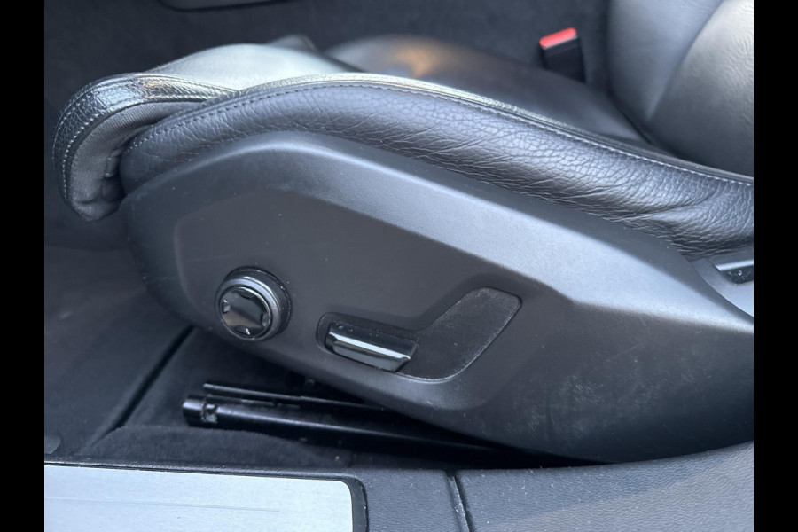 Volvo V60 2.0 T6 Recharge AWD Business Pro  | Leder | Stoel &Stuurverwarming