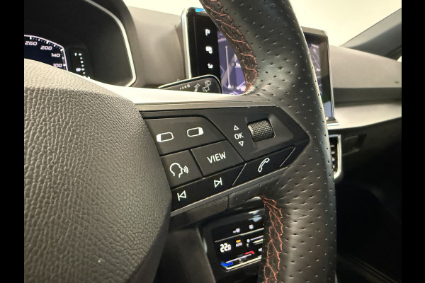 Seat Tarraco 1.5 TSI FR ACC / PDC Navi 19''LM Trekhaak 24 maanden garantie mogelijk (*vraag naar de voorwaarden)