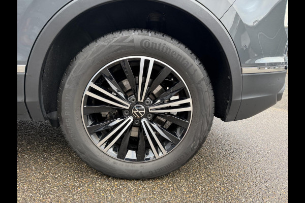 Volkswagen Tiguan 1.4 TSI eHybrid Active PHEV 245PK COMPLEET!| HUD HEAD-UP DISPLAY | PANODAK | ELEKTRISCHE TREKHAAK | 360 CAMERA | VIRTUAL DISPLAY |WINTERPACK STUUR + STOELVERWARMING | DEALER ONDERHOUDEN |