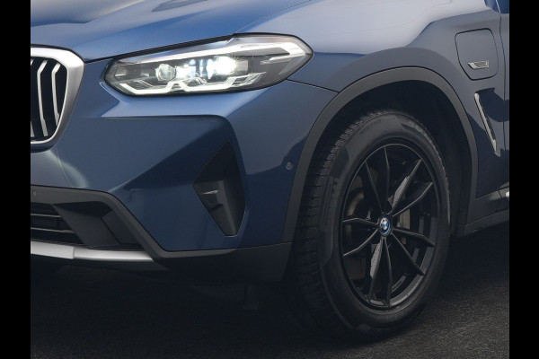 BMW X3 xDrive30e Business Edition Plus Plug In Hybrid 293pk FACELIFT Dealer O.H. PHEV | Trekhaak Af Fabriek | Panodak | 360 Camera | Lederen Sportstoelen Memory & Verwarmd | Sfeerverlichting | Apple Carplay | Keyless | Virtual | Navigatie | DAB | Cruise Control |