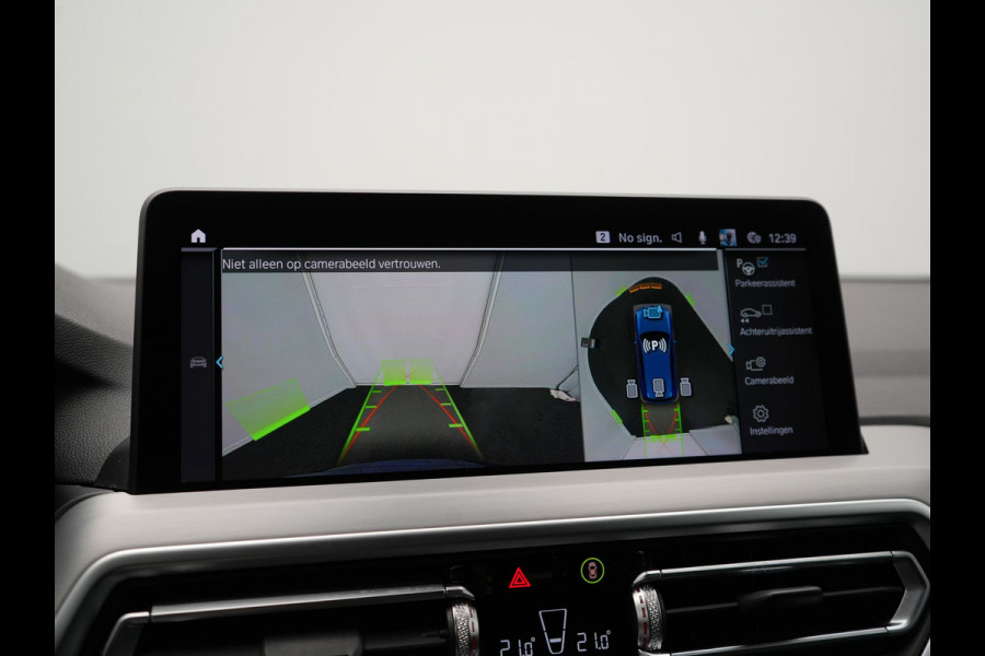BMW X3 xDrive30e Business Edition Plus Plug In Hybrid 293pk FACELIFT Dealer O.H. PHEV | Trekhaak Af Fabriek | Panodak | 360 Camera | Lederen Sportstoelen Memory & Verwarmd | Sfeerverlichting | Apple Carplay | Keyless | Virtual | Navigatie | DAB | Cruise Control |