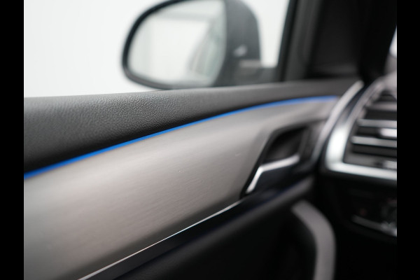 BMW X3 xDrive30e Business Edition Plus Plug In Hybrid 293pk FACELIFT Dealer O.H. PHEV | Trekhaak Af Fabriek | Panodak | 360 Camera | Lederen Sportstoelen Memory & Verwarmd | Sfeerverlichting | Apple Carplay | Keyless | Virtual | Navigatie | DAB | Cruise Control |