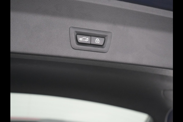 BMW X3 xDrive30e Business Edition Plus Plug In Hybrid 293pk FACELIFT Dealer O.H. PHEV | Trekhaak Af Fabriek | Panodak | 360 Camera | Lederen Sportstoelen Memory & Verwarmd | Sfeerverlichting | Apple Carplay | Keyless | Virtual | Navigatie | DAB | Cruise Control |