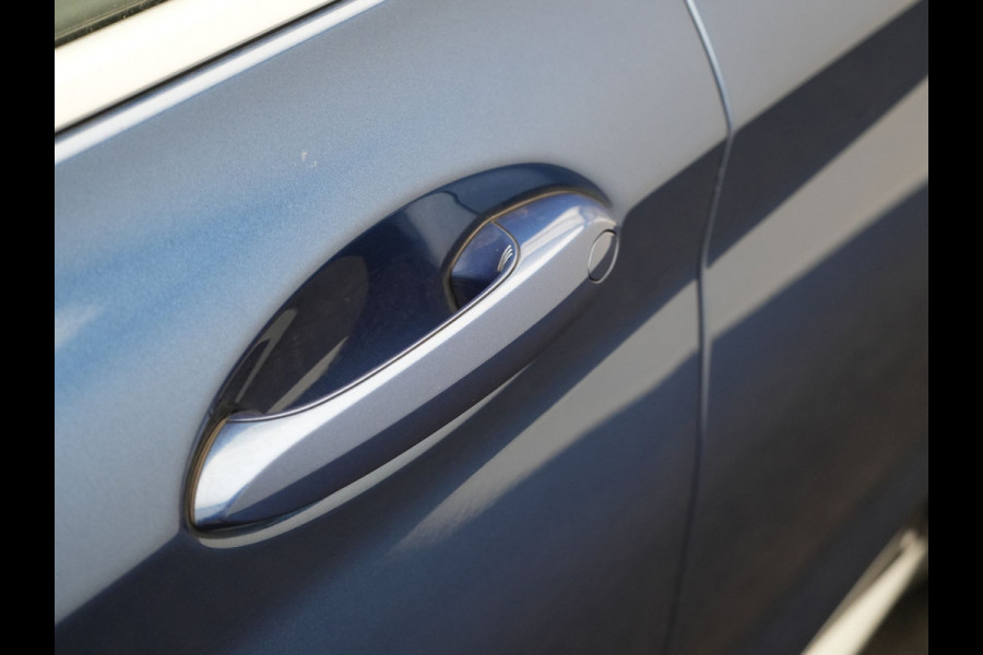 BMW X3 xDrive30e Business Edition Plus Plug In Hybrid 293pk FACELIFT Dealer O.H. PHEV | Trekhaak Af Fabriek | Panodak | 360 Camera | Lederen Sportstoelen Memory & Verwarmd | Sfeerverlichting | Apple Carplay | Keyless | Virtual | Navigatie | DAB | Cruise Control |