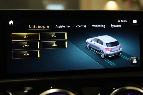 Mercedes-Benz A-Klasse 200 AMG-LINE NAP/PANO/HUD/STOELV/CARPLAY/ACC/BOMVOL