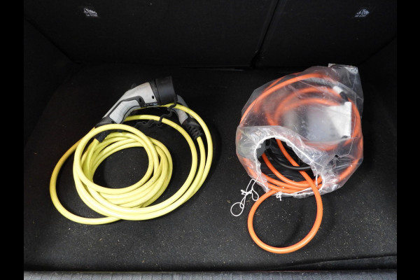 Opel CORSA-E Elegance 50 kWh NAVI/CAMERA/CLIMA/LED/16"LMV!