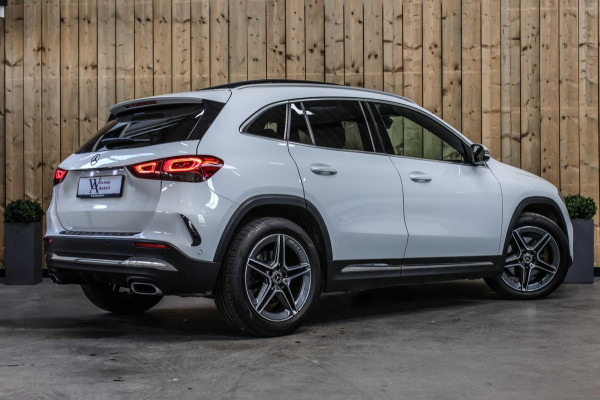 Mercedes-Benz GLA 250 4MATIC AMG Line *Pano*Camera*Sfeerverlichting*Carplay*