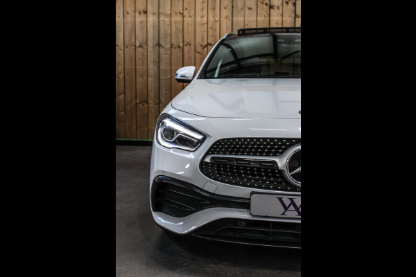 Mercedes-Benz GLA 250 4MATIC AMG Line *Pano*Camera*Sfeerverlichting*Carplay*