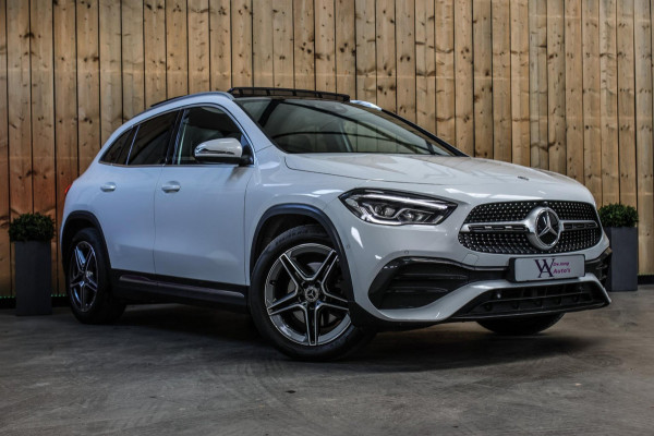 Mercedes-Benz GLA 250 4MATIC AMG Line *Pano*Camera*Sfeerverlichting*Carplay*