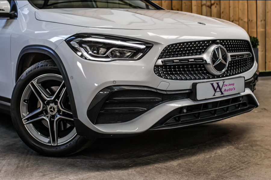 Mercedes-Benz GLA 250 4MATIC AMG Line *Pano*Camera*Sfeerverlichting*Carplay*