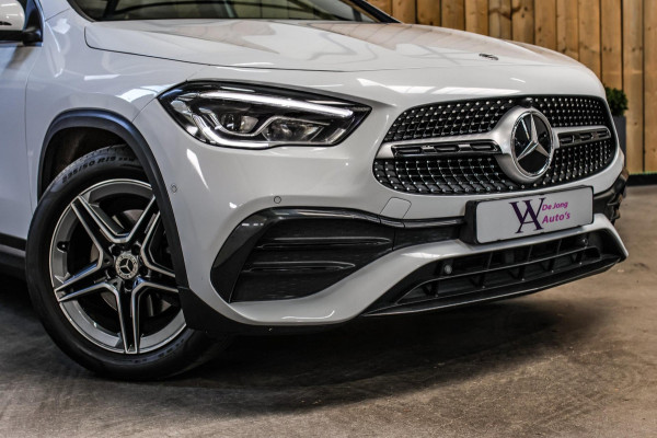 Mercedes-Benz GLA 250 4MATIC AMG Line *Pano*Camera*Sfeerverlichting*Carplay*