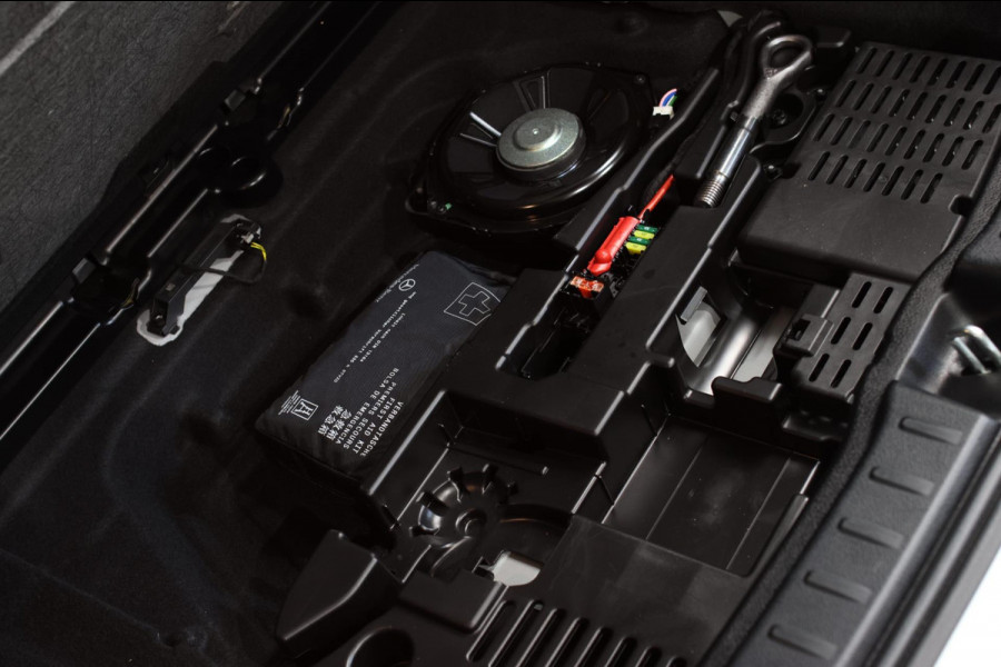 Mercedes-Benz GLA 250 4MATIC AMG Line *Pano*Camera*Sfeerverlichting*Carplay*