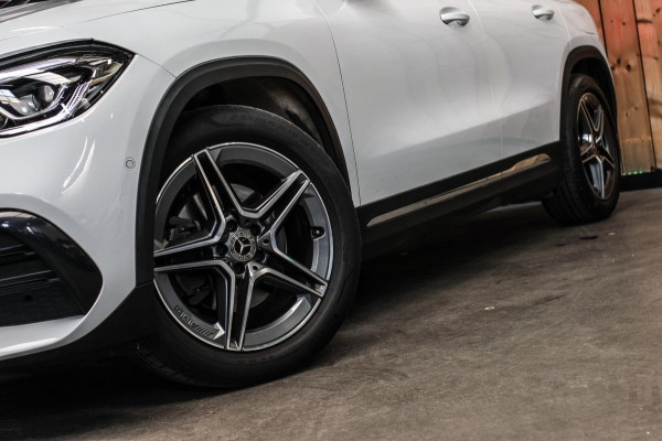 Mercedes-Benz GLA 250 4MATIC AMG Line *Pano*Camera*Sfeerverlichting*Carplay*