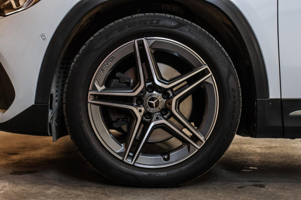 Mercedes-Benz GLA 250 4MATIC AMG Line *Pano*Camera*Sfeerverlichting*Carplay*