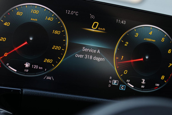 Mercedes-Benz GLA 250 4MATIC AMG Line *Pano*Camera*Sfeerverlichting*Carplay*