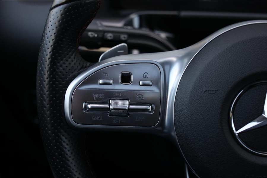 Mercedes-Benz GLA 250 4MATIC AMG Line *Pano*Camera*Sfeerverlichting*Carplay*
