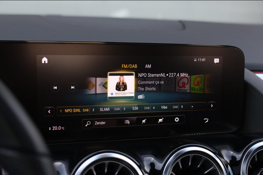 Mercedes-Benz GLA 250 4MATIC AMG Line *Pano*Camera*Sfeerverlichting*Carplay*