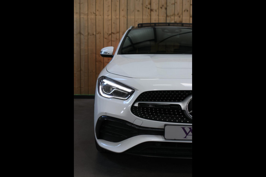 Mercedes-Benz GLA 250 4MATIC AMG Line *Pano*Camera*Sfeerverlichting*Carplay*