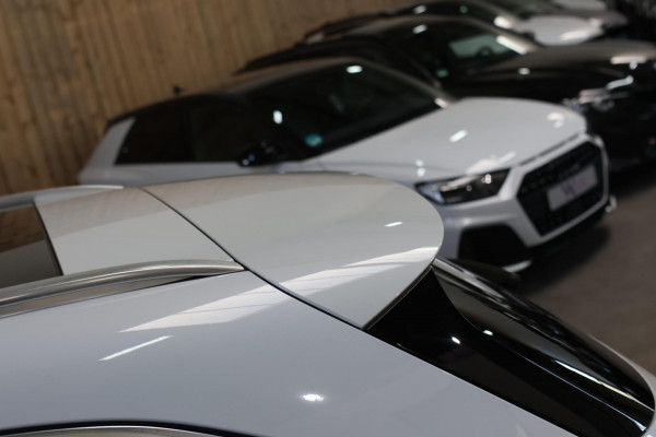 Mercedes-Benz GLA 250 4MATIC AMG Line *Pano*Camera*Sfeerverlichting*Carplay*