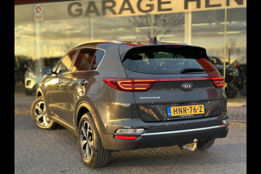Kia Sportage 1.6 GDI DynamicLine | Leder | Trekhaak | Stoel&Stuurverwarming | JBL-Audio | Climate | Navi |