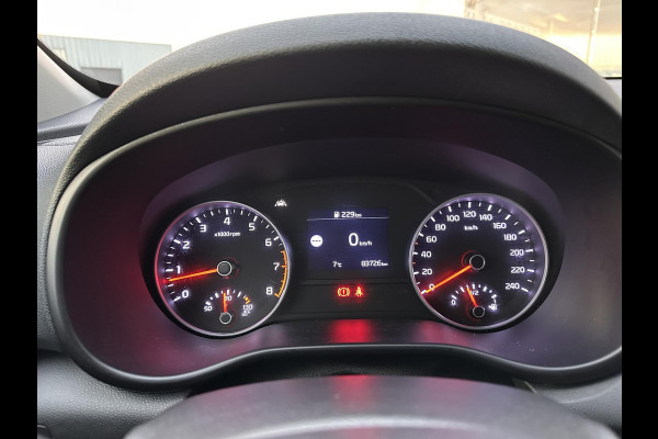 Kia Sportage 1.6 GDI DynamicLine | Leder | Trekhaak | Stoel&Stuurverwarming | JBL-Audio | Climate | Navi |