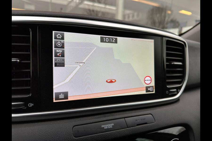 Kia Sportage 1.6 GDI DynamicLine | Leder | Trekhaak | Stoel&Stuurverwarming | JBL-Audio | Climate | Navi |
