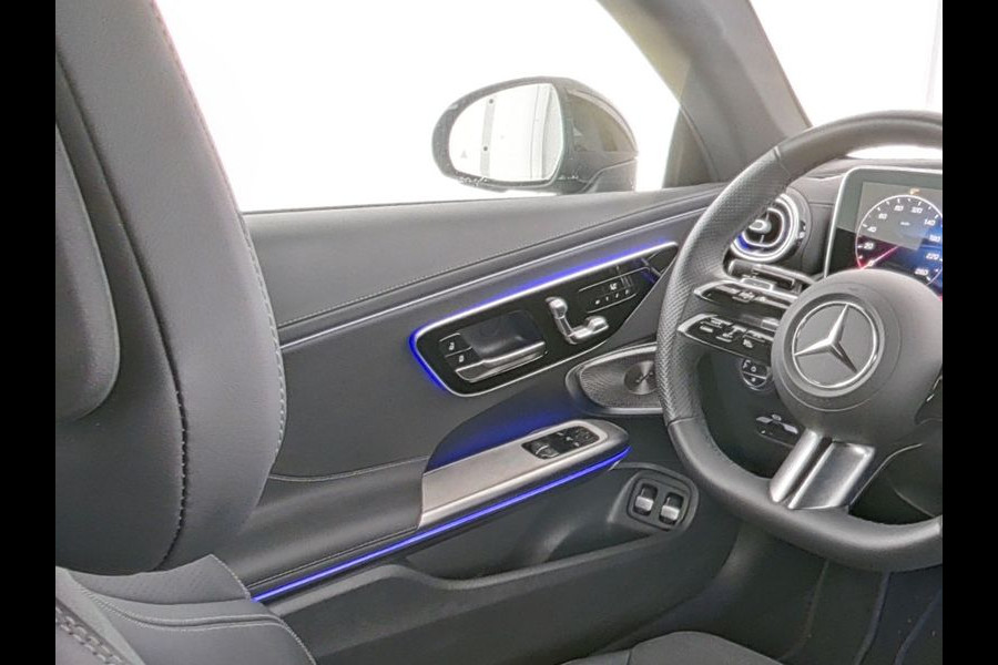 Mercedes-Benz CLE Coupé 300 e AMG Plug-In Hybride AMG | Night Pakket | Panorama Schuif-Kanteldak | Digital Licht | Burmester® | Stuur en Stoelverwarming. Inclusief 24 maanden MB Certified garantie voor Europa.