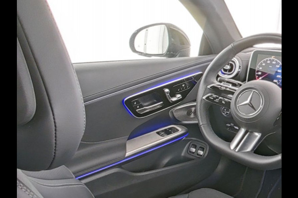 Mercedes-Benz CLE Coupé 300 e AMG Plug-In Hybride AMG | Night Pakket | Panorama Schuif-Kanteldak | Digital Licht | Burmester® | Stuur en Stoelverwarming. Inclusief 24 maanden MB Certified garantie voor Europa.