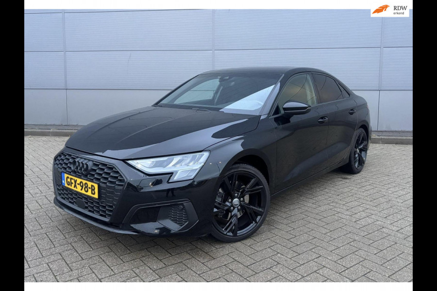 Audi A3 LIMOUSINE 30 TFSI Pro Line