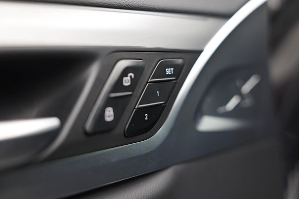 BMW X3 M40i xDrive High Executive |Pano|HUD|Memory|Dodehoek|Ambience|Elek. Trekhaak