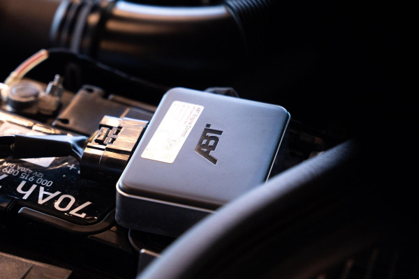 Volkswagen Golf ABT 2.0 TSI R 4Motion |Pano|AKRA|H&K|HUD|Camera|Dodehoek|