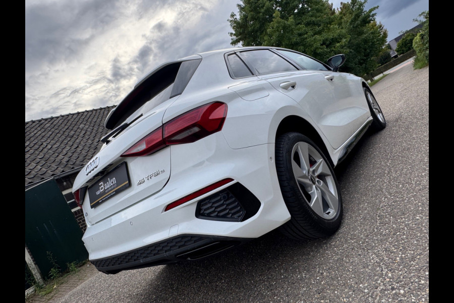 Audi A3 Sportback 45 TFSI e S edition PHEV SOh 93% S-LINE NAVI LED ECC 78000KM!!!