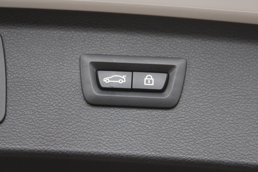 BMW 2 Serie Active Tourer 225xe PHEV High Executive SOh 90.6% M-SPORT LEER LED NAVI 36000KM!!!