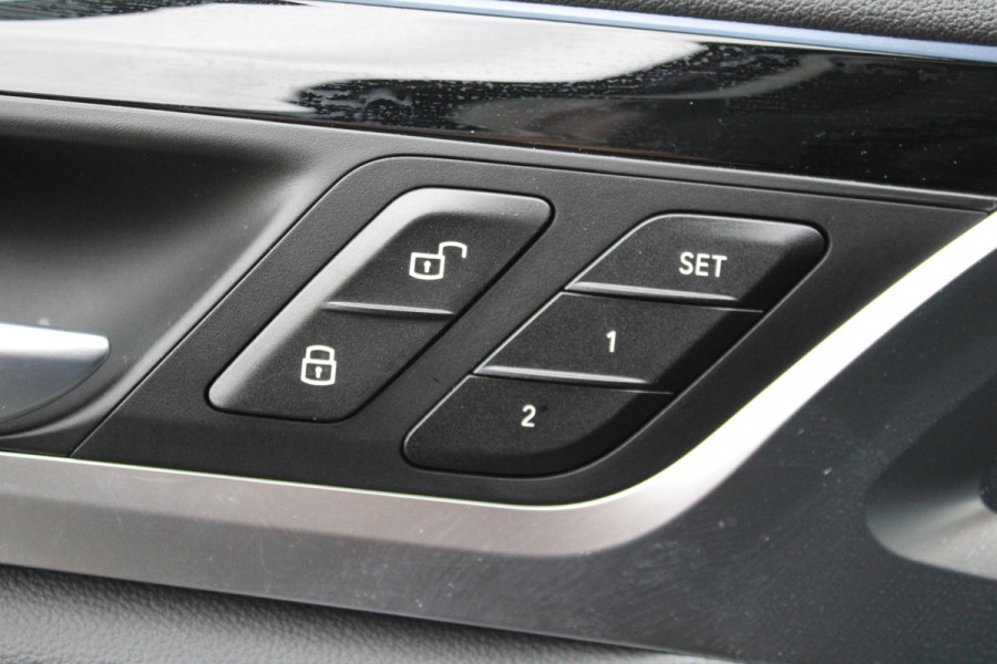 BMW iX3 M-SPORT 80 kWh SOh 100% PANO LEER PILOT ORG NL 23000KM!!!